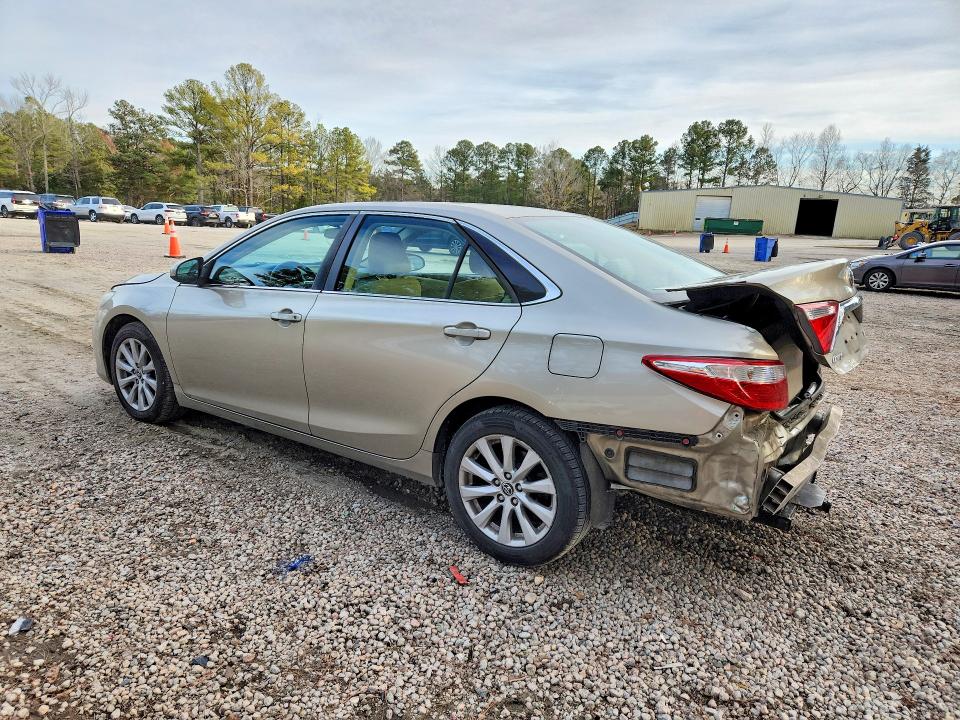 Photo 2 from auction – 2015 TOYOTA CAMRY LE with VIN 4T4BF1FK8FR477610