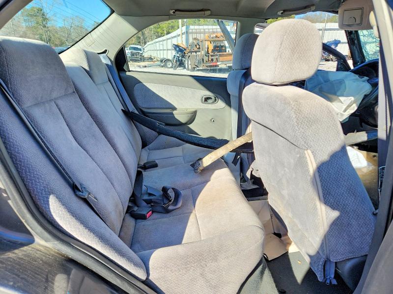 Photo 10 from auction – 2002 KIA SPECTRA with VIN KNAFB121X25178176