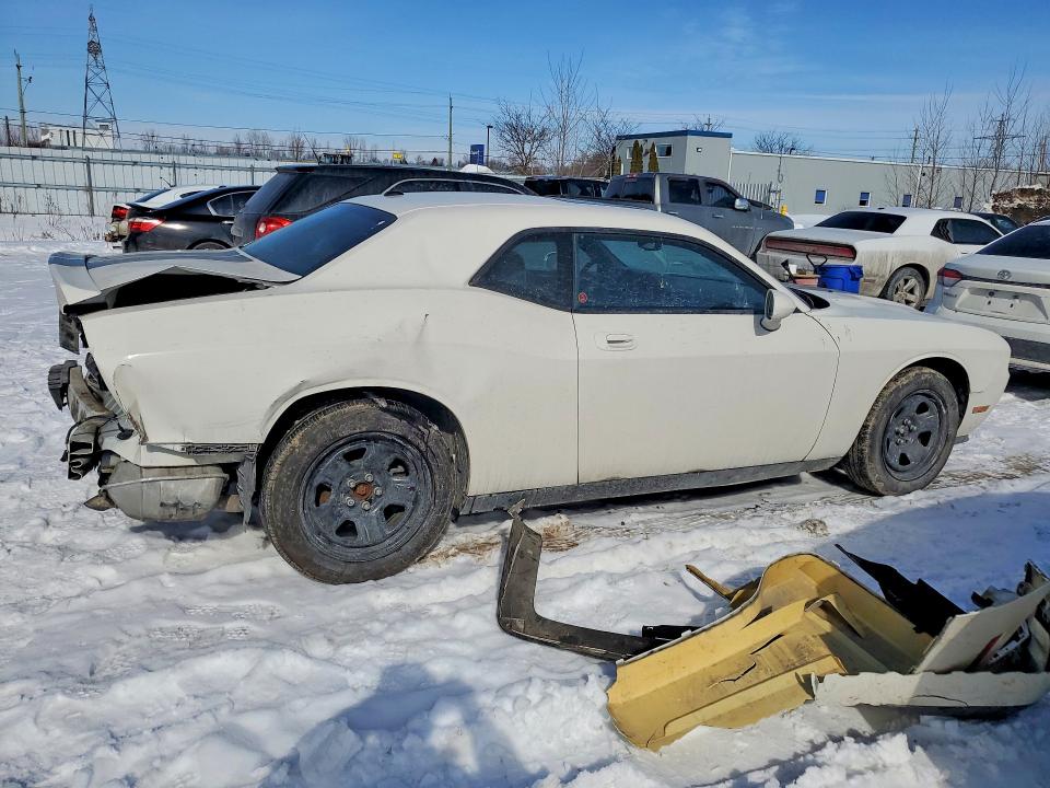 Photo 3 from auction – 2010 DODGE CHALLENGER with VIN 2B3CJ4DV1AH185231