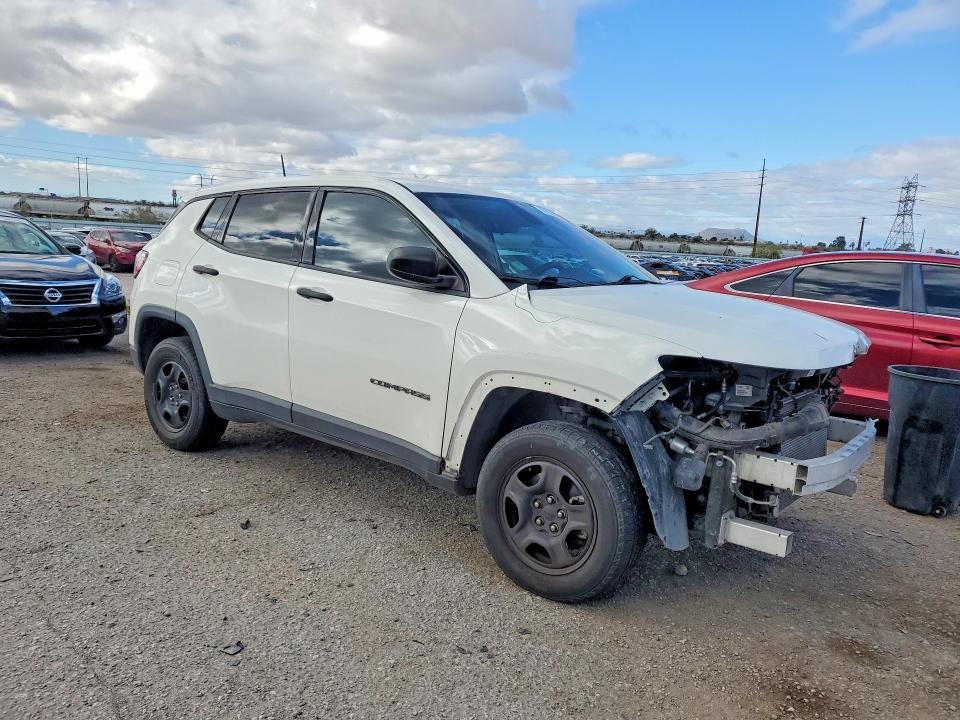 Photo 4 from auction – 2018 JEEP COMPASS with VIN 3C4NJDABXJT131127