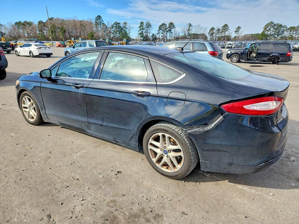 Photo 2 from auction – 2016 FORD FUSION with VIN 3FA6P0H77GR244428