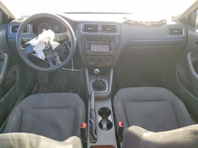 Photo 8 from auction – 2014 VOLKSWAGEN JETTA with VIN 3VW1K7AJ4EM335956