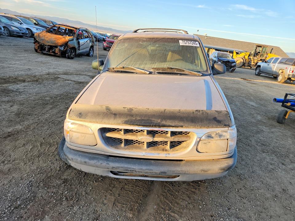 Photo 5 from auction – 1998 FORD EXPLORER with VIN 1FMZU34E9WZA64394