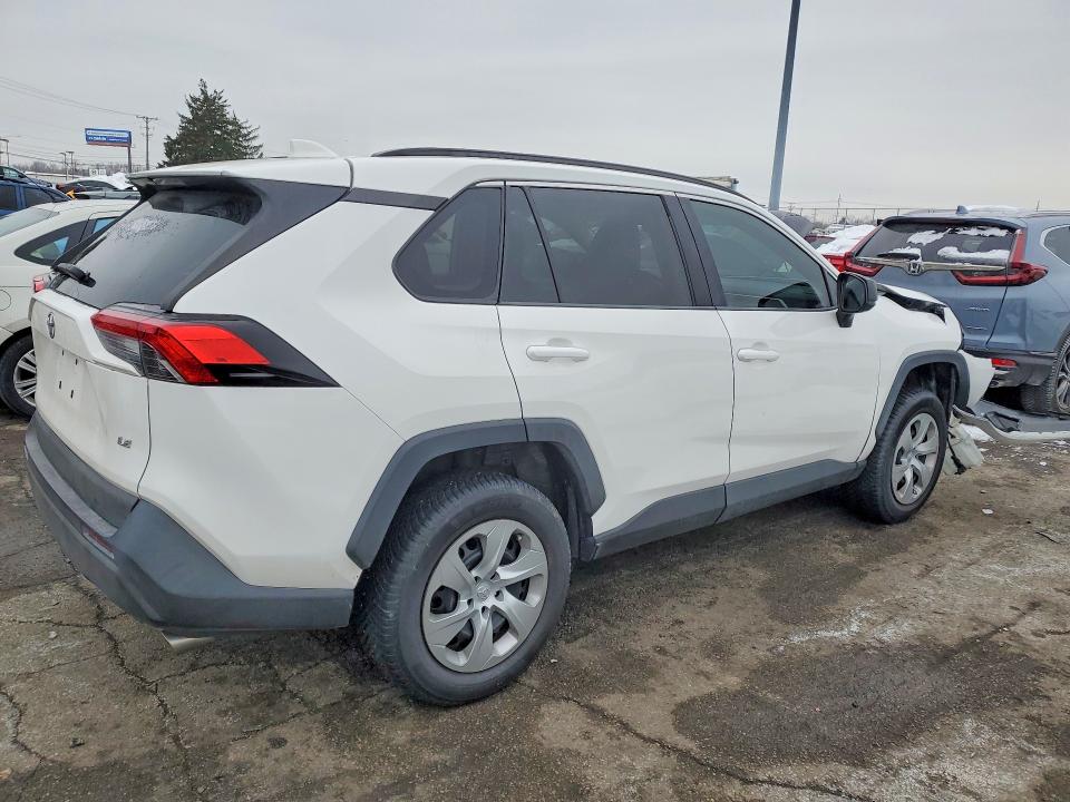 Photo 3 from auction – 2020 TOYOTA RAV4 with VIN 2T3H1RFV6LW065703