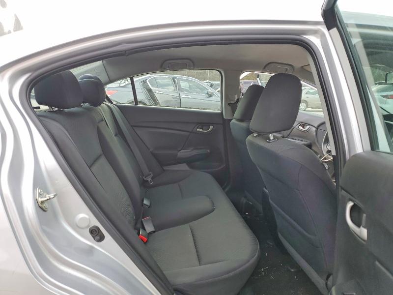 Photo 10 from auction – 2015 HONDA CIVIC with VIN 2HGFB2F57FH537957