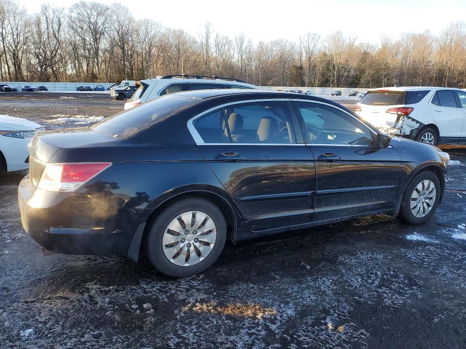 Photo 3 from auction – 2010 HONDA ACCORD LX with VIN 1HGCP2F37AA094817