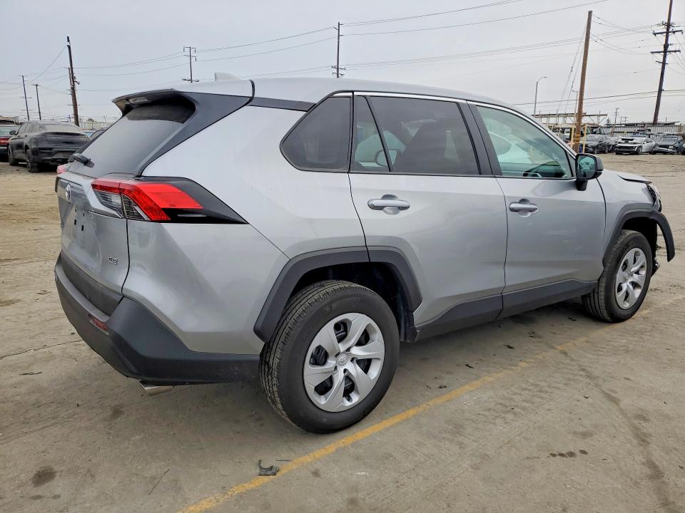 Photo 3 from auction – 2025 TOYOTA RAV4 LE with VIN 2T3H1RFV4SW393426