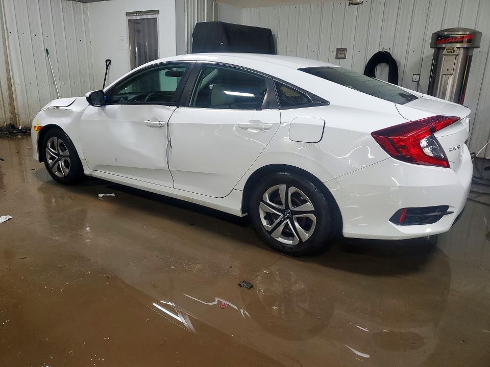 Photo 2 from auction – 2016 HONDA CIVIC with VIN 19XFC2F57GE063274