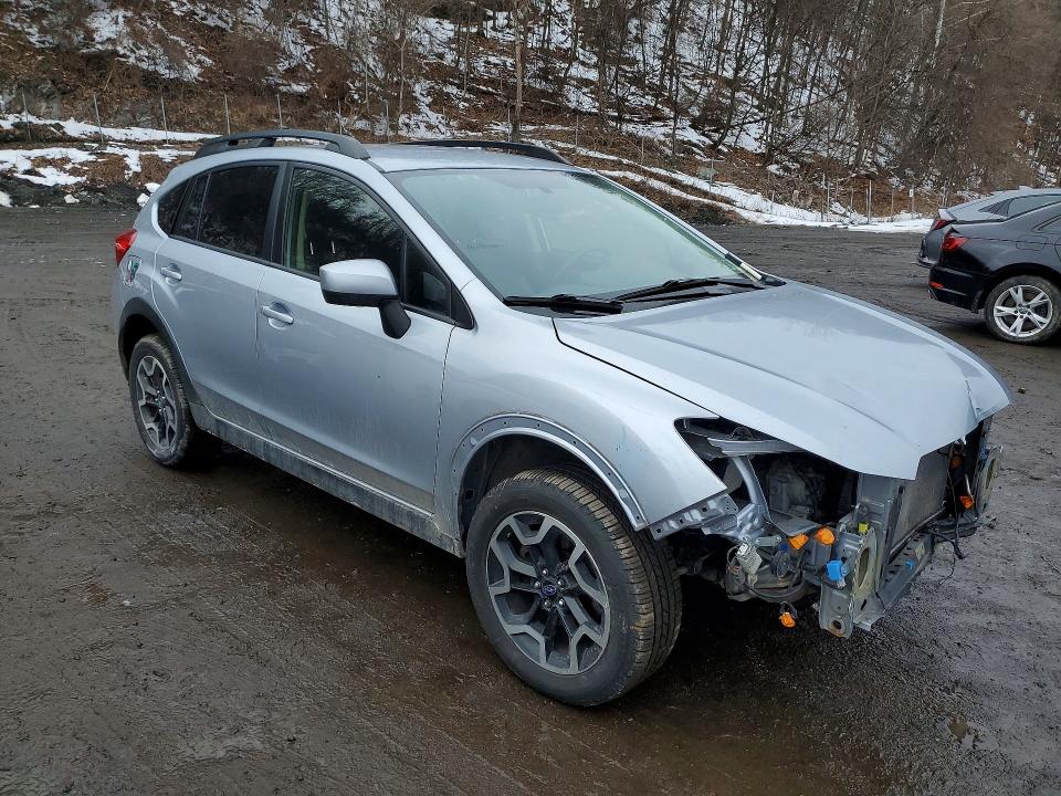 Photo 4 from auction – 2017 SUBARU CROSSTREK with VIN JF2GPABC5HH231773