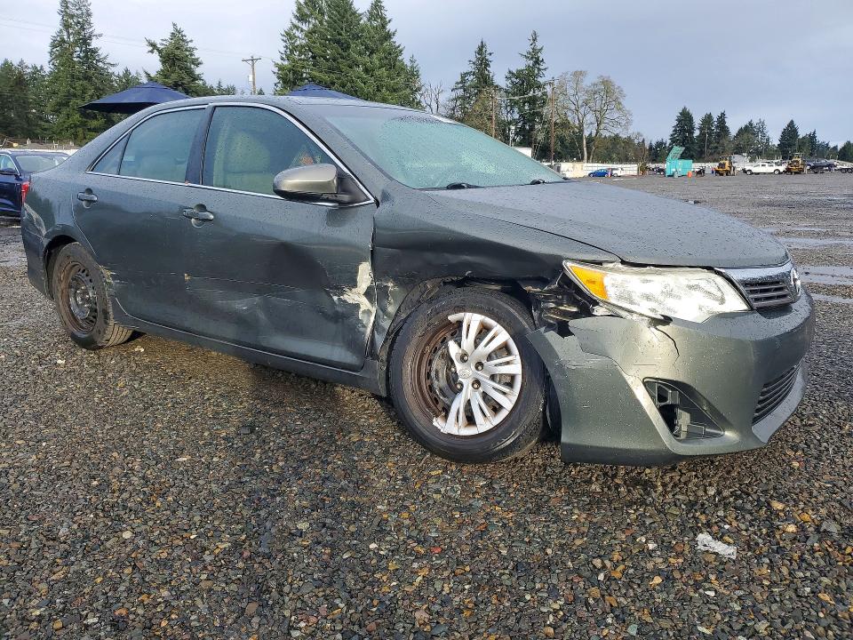 Photo 4 from auction – 2014 TOYOTA CAMRY L with VIN 4T4BF1FK2ER391577