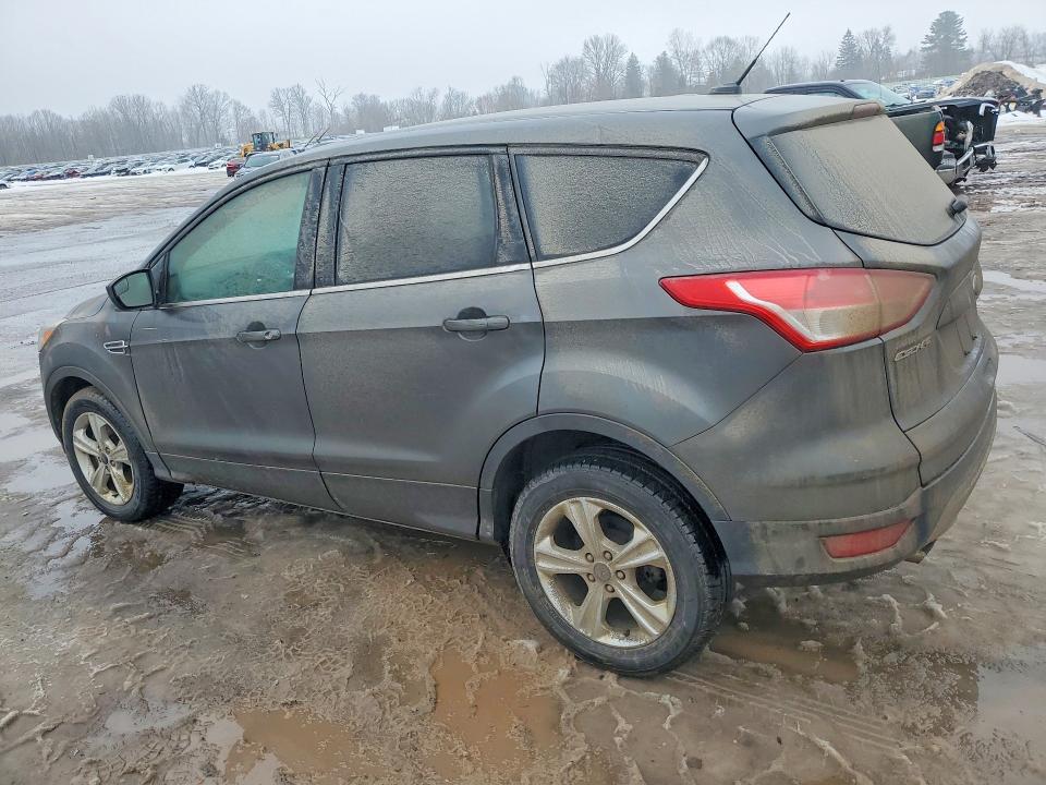 صورة رقم 2 من المزاد - 2016 FORD ESCAPE SE مع VIN 1FMCU9GX5GUC85351