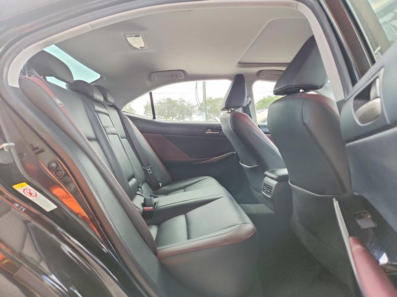 Photo 10 from auction – 2017 LEXUS IS with VIN JTHBA1D20H5044004