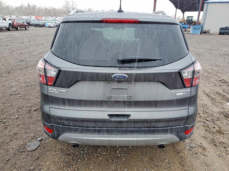 Photo 6 from auction – 2018 FORD ESCAPE TIT with VIN 1FMCU9J90JUA25215