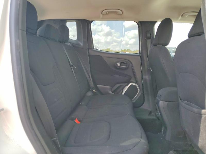 Photo 10 from auction – 2018 JEEP RENEGADE with VIN ZACCJABB2JPH38022
