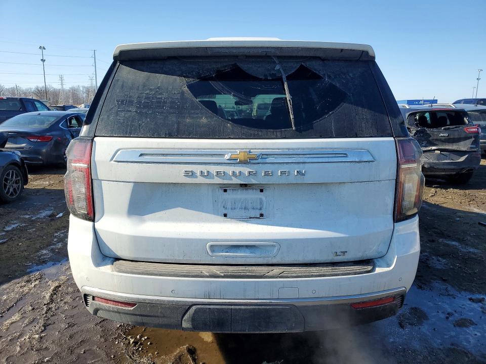 Photo 6 from auction – 2023 CHEVROLET SUBURBAN with VIN 1GNSKCKD1PR154704