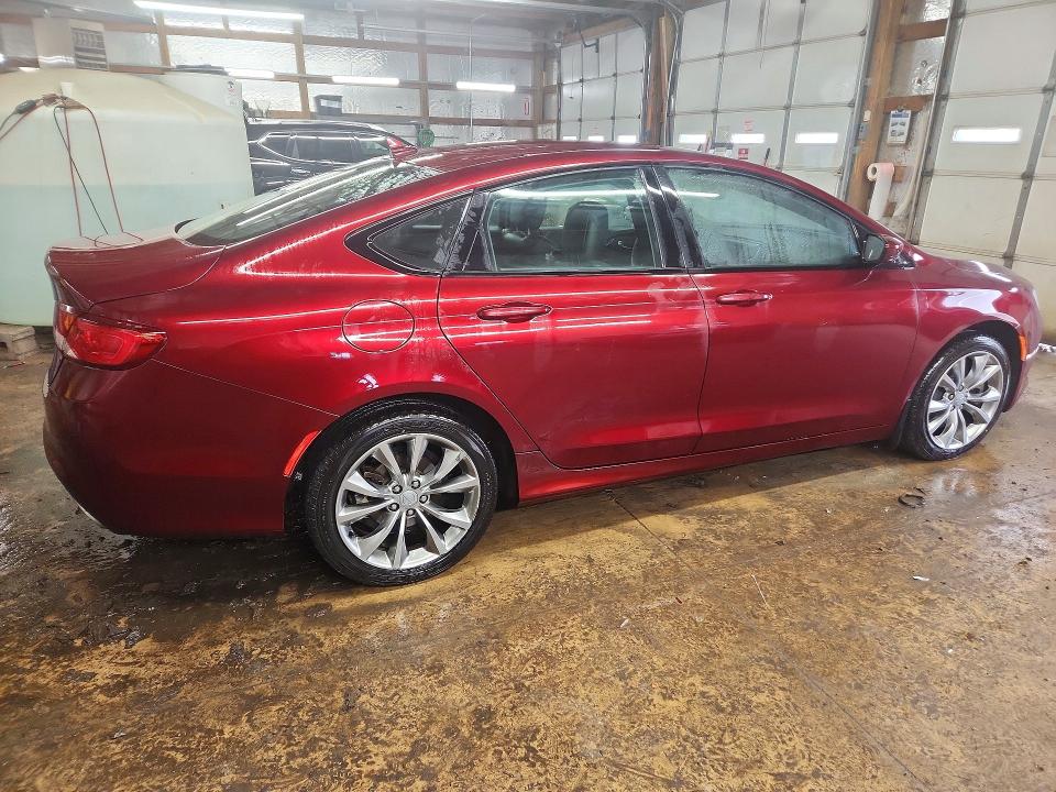 Photo 3 from auction – 2015 CHRYSLER 200 S with VIN 1C3CCCBG7FN519028
