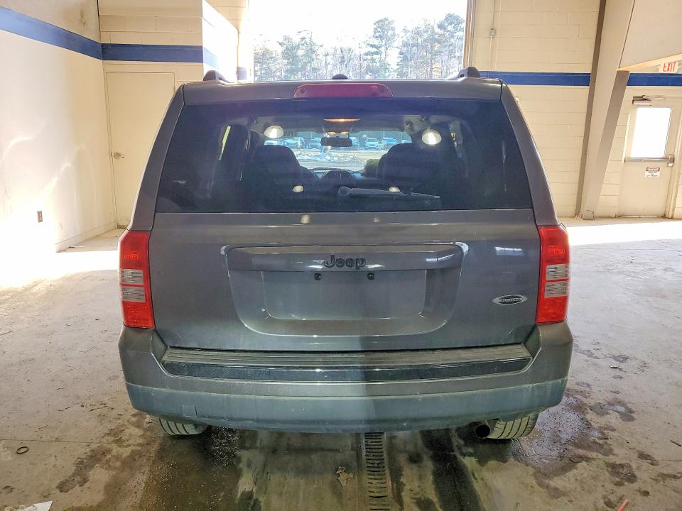 Photo 6 from auction – 2015 JEEP PATRIOT with VIN 1C4NJPBA8FD430006