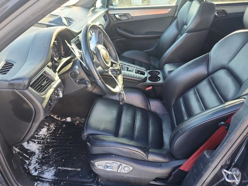Photo 7 from auction – 2018 PORSCHE MACAN with VIN WP1AG2A59JLB62536