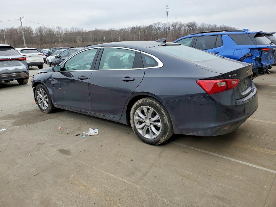 Photo 2 from auction – 2023 CHEVROLET MALIBU with VIN 1G1ZD5ST4PF245335