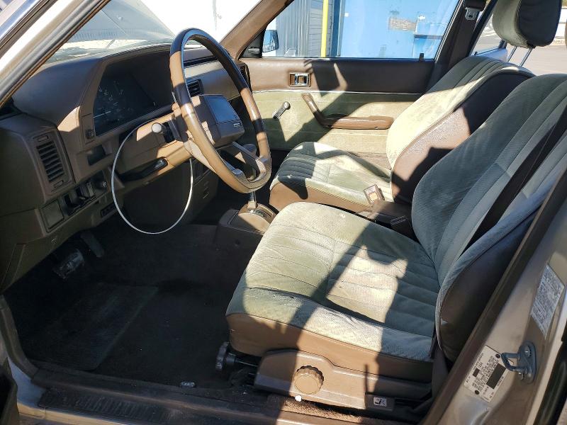 Foto 7 de la subasta – 1985 TOYOTA CAMRY DLX con VIN JT2SV12E6F0249400
