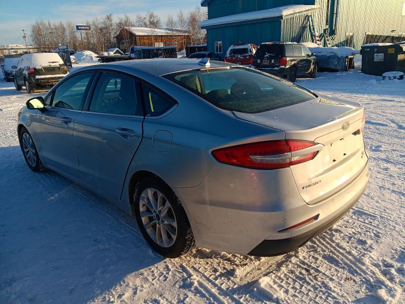 Photo 2 from auction – 2019 FORD FUSION with VIN 3FA6P0HD5KR229098