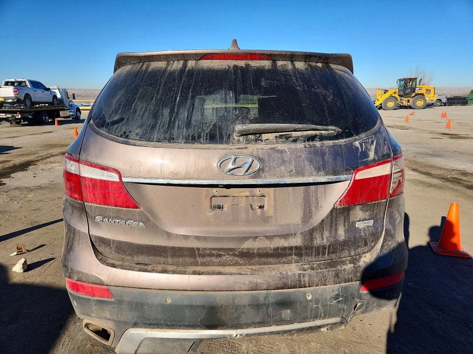 Photo 6 from auction – 2015 HYUNDAI SANTA FE G with VIN KM8SR4HF6FU105847