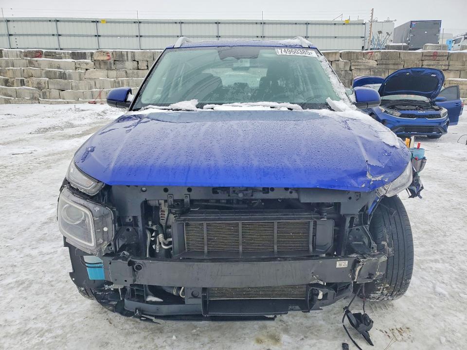 Photo 5 from auction – 2023 HYUNDAI VENUE with VIN KMHRC8A34PU249230