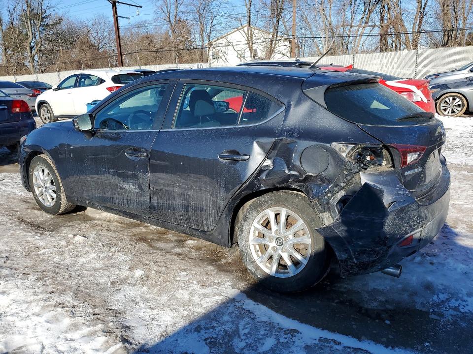 Photo 2 from auction – 2016 MAZDA 3 with VIN 3MZBM1L76GM275839