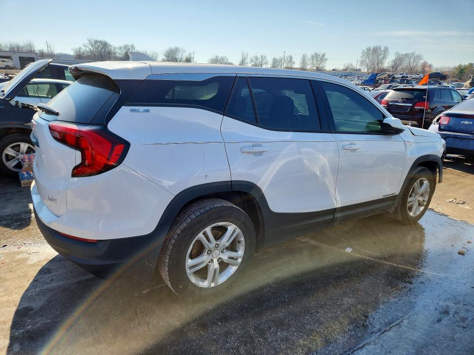 Photo 3 from auction – 2019 GMC TERRAIN with VIN 3GKALMEV6KL101710