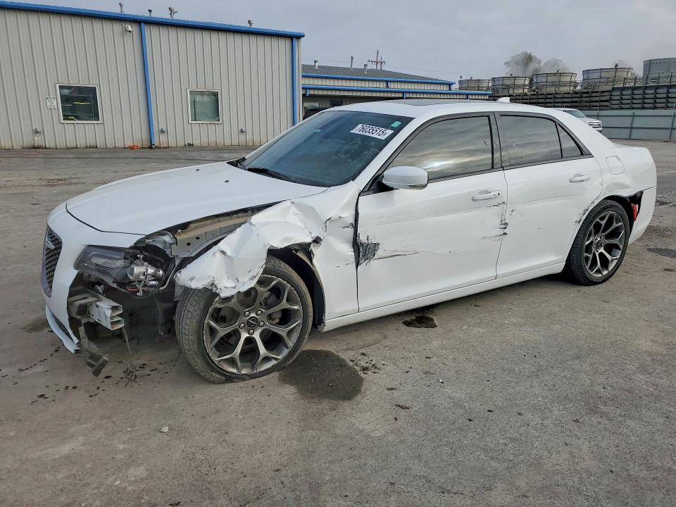 CHRYSLER 300 S 2018 with VIN 2C3CCABG4JH291835 - Photo from auction
