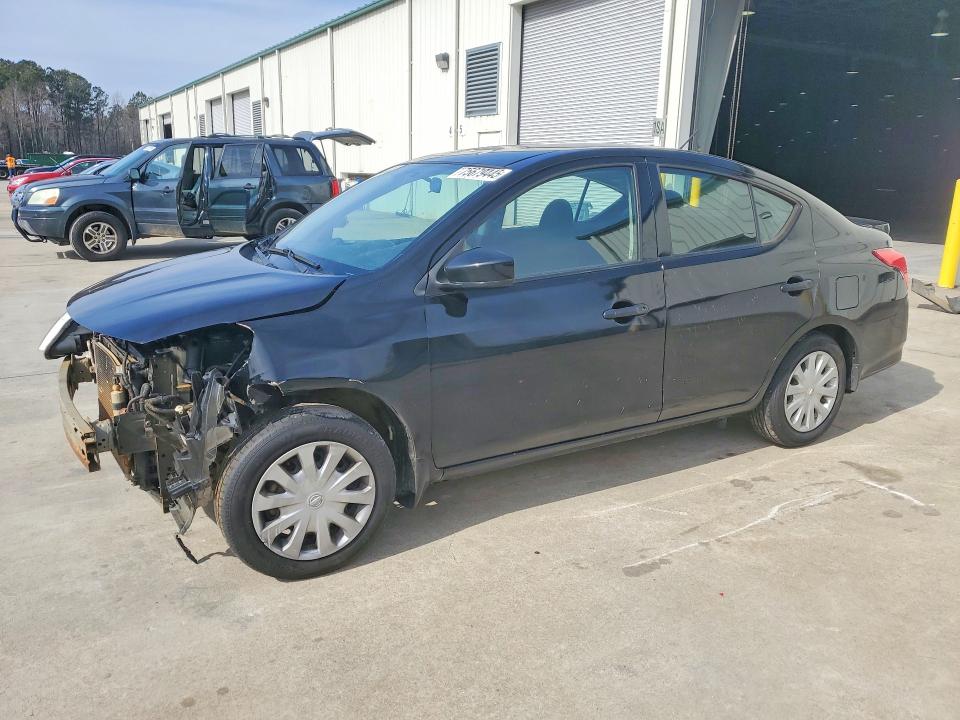 NISSAN VERSA 2017 with VIN 3N1CN7AP8HL854142 - Photo from auction