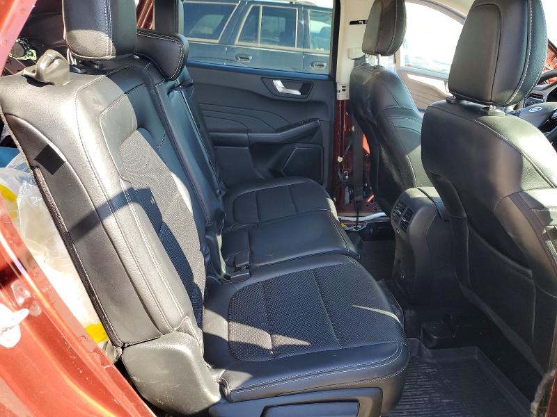 Photo 11 from auction – 2021 FORD ESCAPE with VIN 1FMCU9H90MUA58581