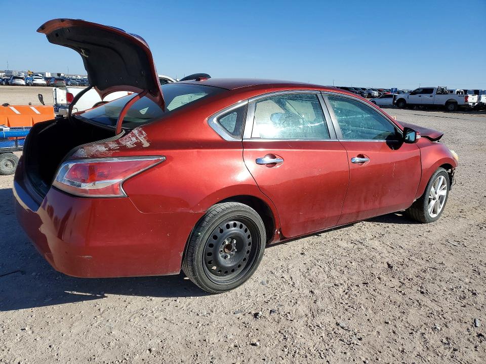 Photo 3 from auction – 2014 NISS ALTIMA with VIN 1N4AL3AP7EC174359