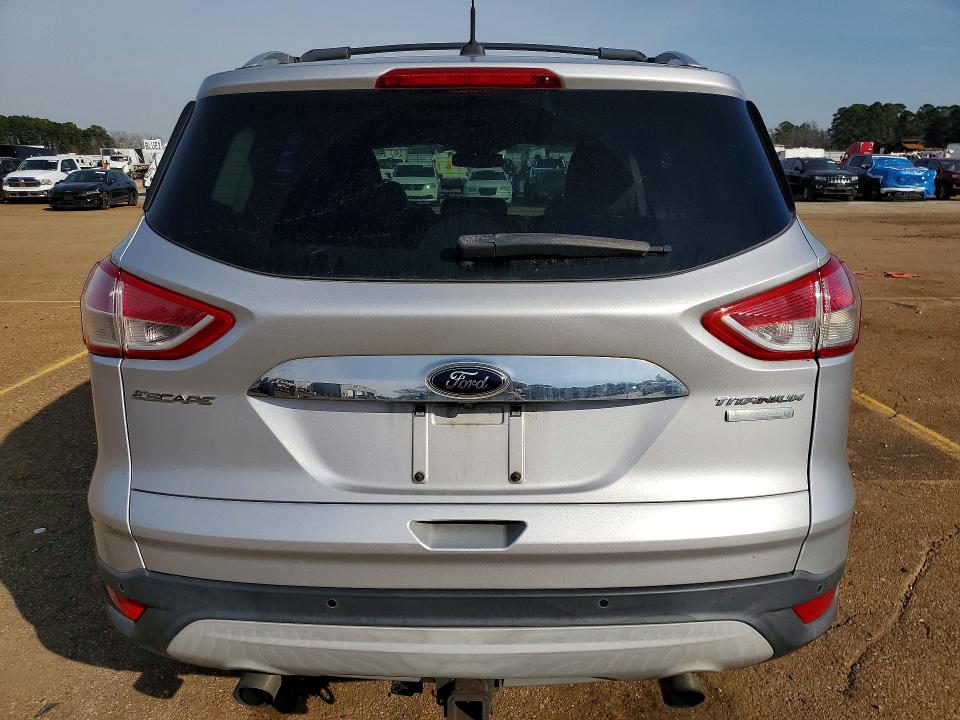 Foto 6 de la subasta – 2016 FORD ESCAPE TIT con VIN 1FMCU0J99GUC78733