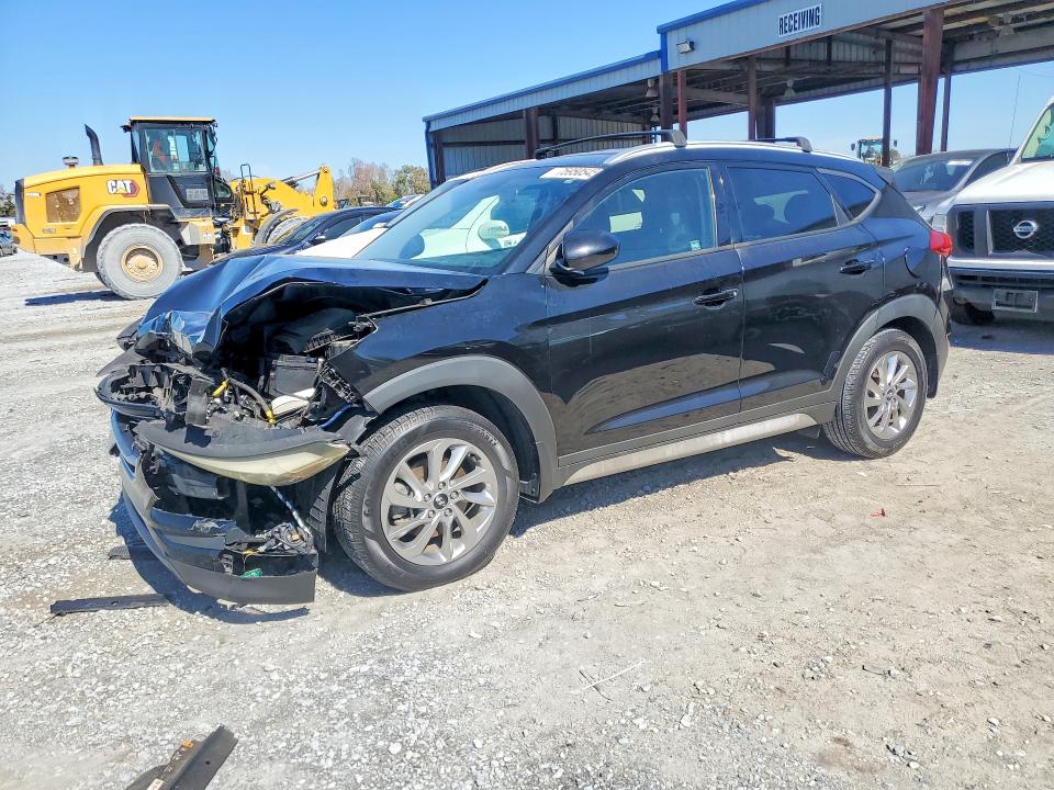 HYUNDAI TUCSON SEL 2018 with VIN KM8J33A44JU751025 - Photo from auction