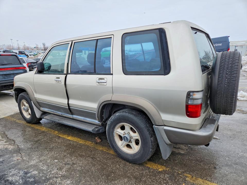 Photo 2 from auction – 2000 ISUZU TROOPER with VIN JACDS58X1Y7J08798