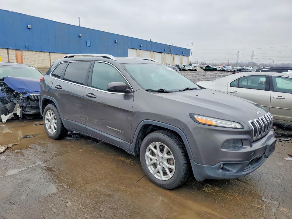 Photo 4 from auction – 2014 JEEP CHEROKEE with VIN 1C4PJMCB7EW146965