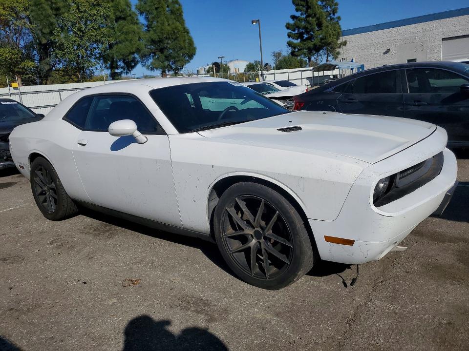 Photo 4 from auction – 2013 DODGE CHALLENGER with VIN 2C3CDYAG8DH607958