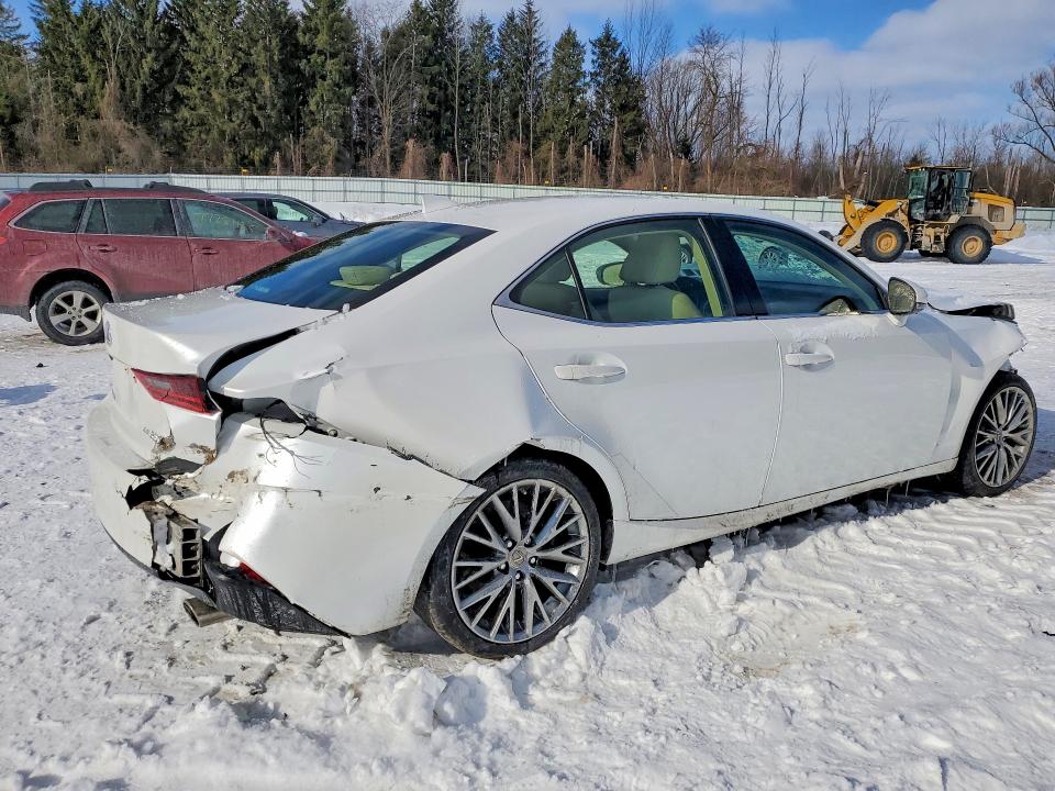 Photo 3 from auction – 2016 LEXUS IS with VIN JTHCM1D23G5014294