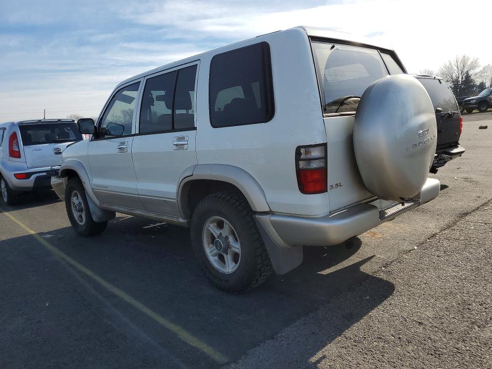Photo 2 from auction – 2001 ISUZU TROOPER with VIN JACDJ58XX17J05519