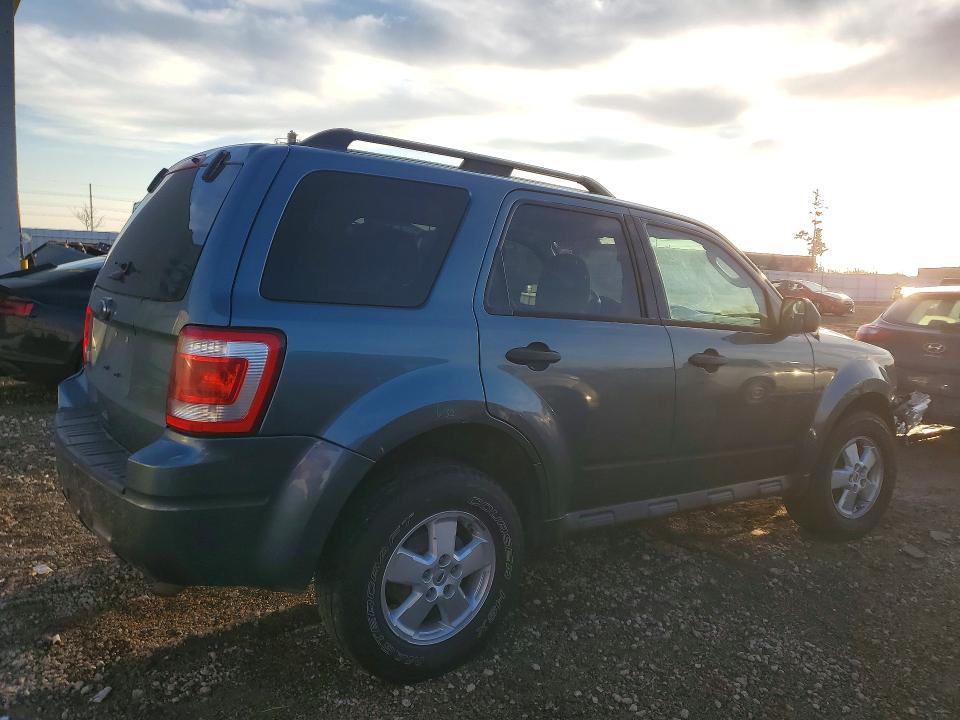 Photo 3 from auction – 2012 FORD ESCAPE XLT with VIN 1FMCU9D7XCKB10443