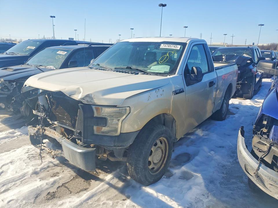 FORD F150 2016 con VIN 1FTMF1C81GFB29511 - Foto de la subasta
