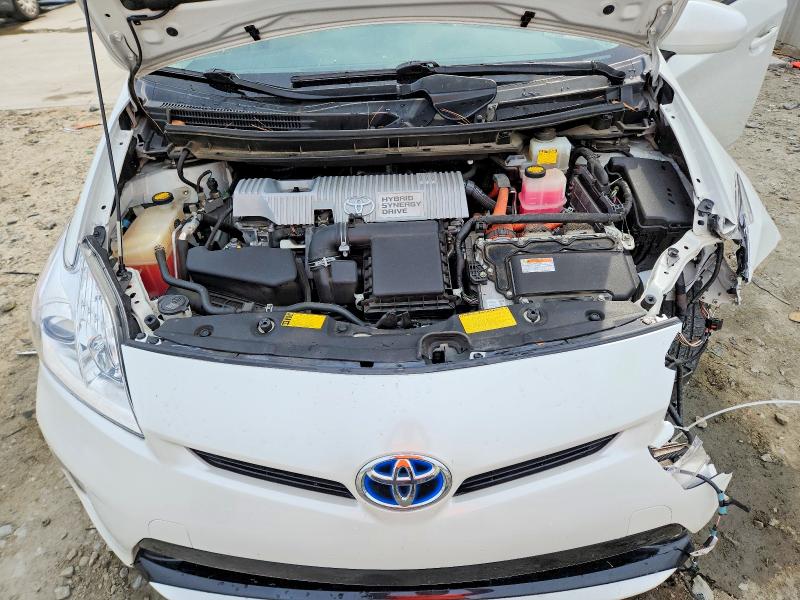 Photo 11 from auction – 2014 TOYOTA PRIUS with VIN JTDKN3DU2E1802298