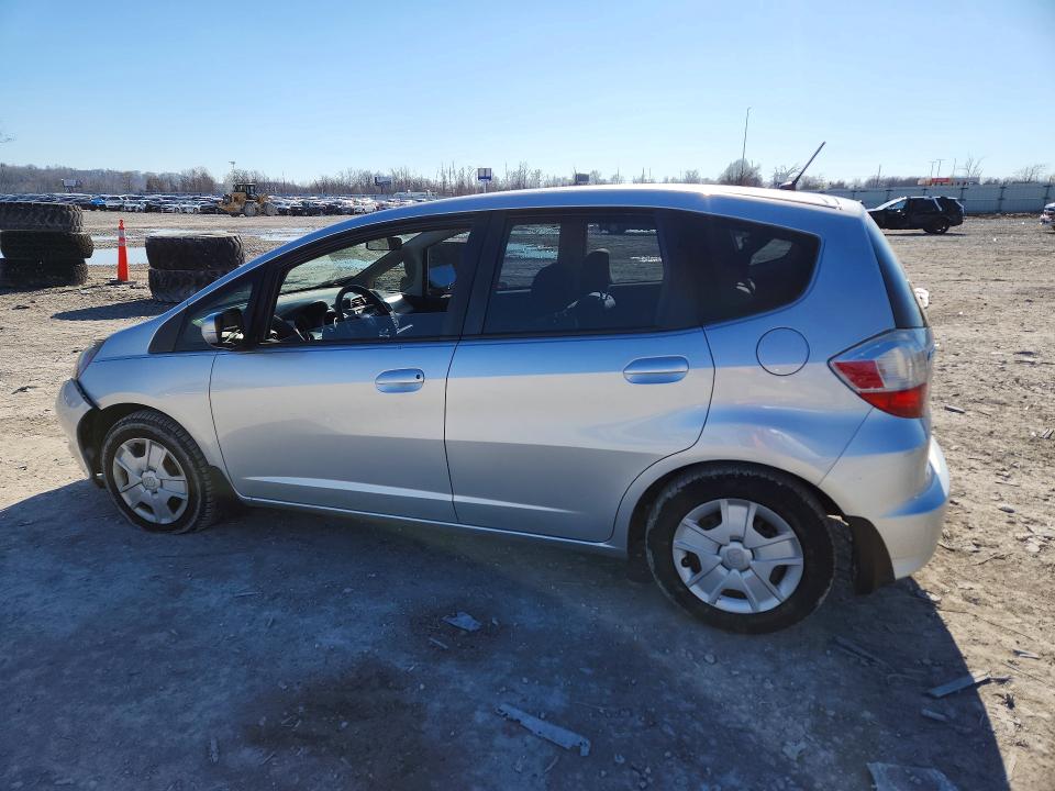 Photo 2 from auction – 2013 HONDA FIT with VIN JHMGE8H38DC015846