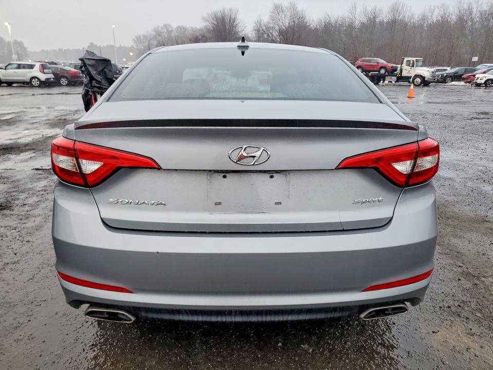 Photo 6 from auction – 2015 HYUNDAI SONATA with VIN 5NPE34AF9FH102819