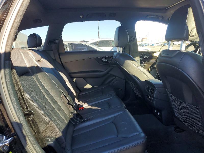 Photo 11 from auction – 2018 AUDI Q7 PREMIUM with VIN WA1LAAF72JD020954