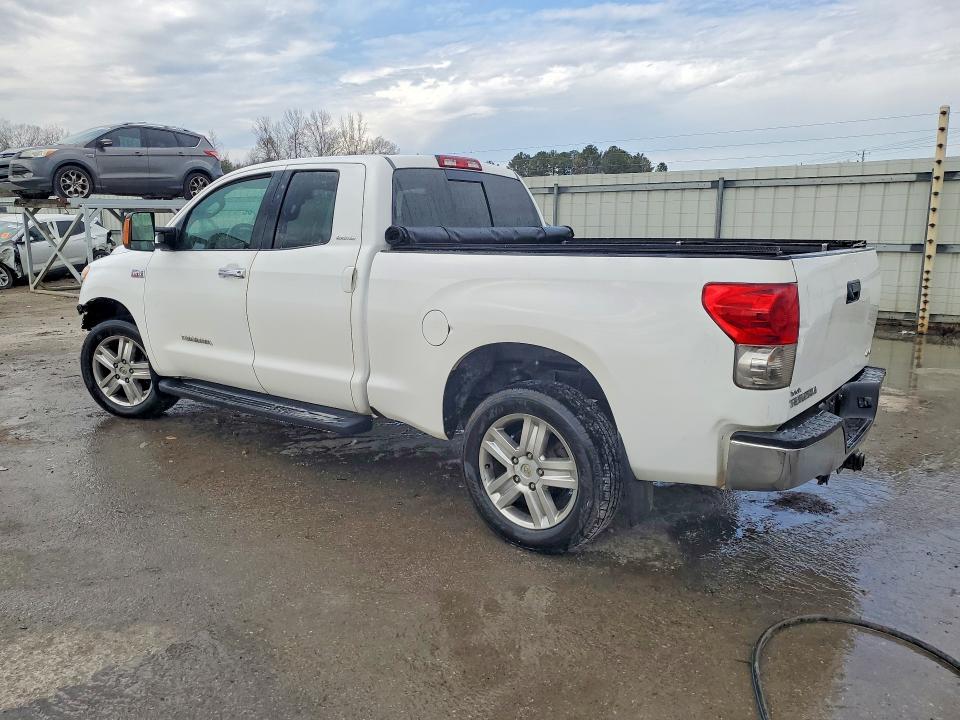 Photo 2 from auction – 2007 TOYOTA TUNDRA DOU with VIN 5TBBV58107S474437