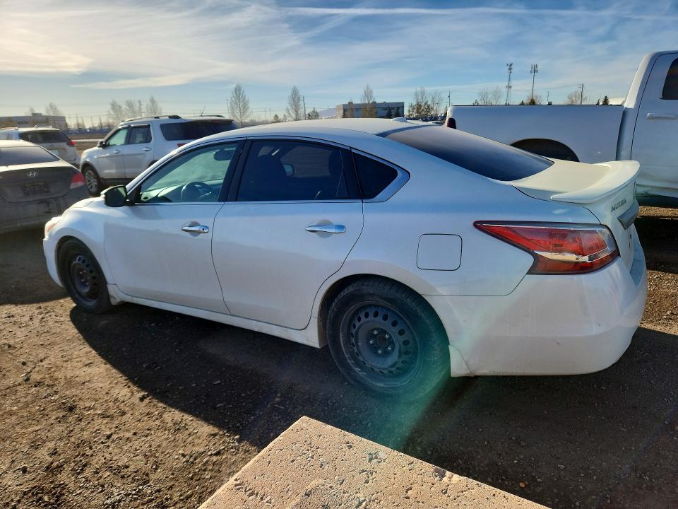 Photo 2 from auction – 2013 NISSAN ALTIMA with VIN 1N4AL3AP7DN590110