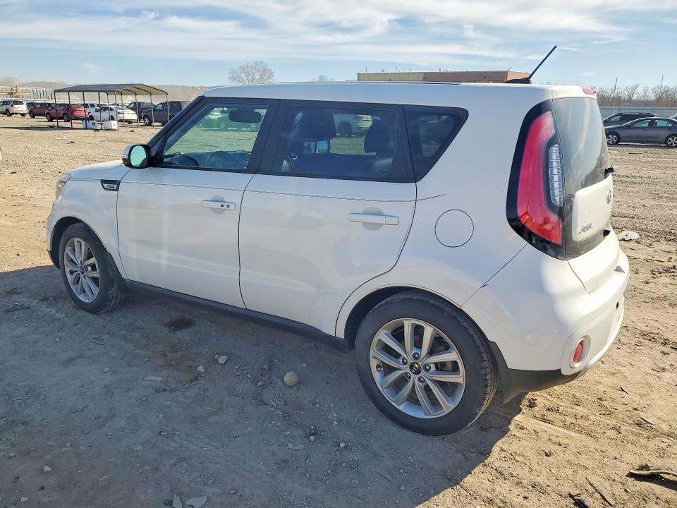 Photo 2 from auction – 2017 KIA SOUL + with VIN KNDJP3A55H7500072