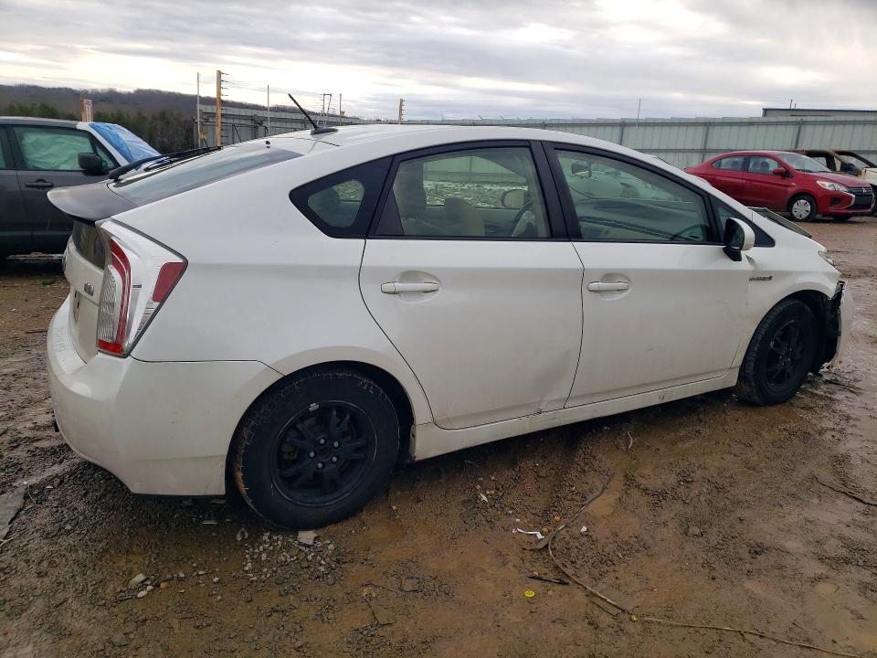 Photo 3 from auction – 2012 TOYOTA PRIUS with VIN JTDKN3DU3C5410131
